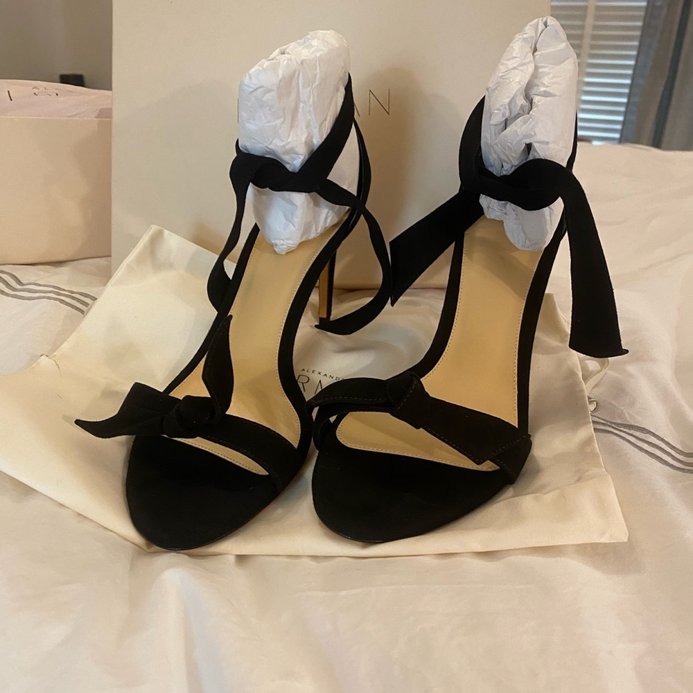 BRAND NEW Alexandre Birman Patty Suede Bow Tie Sandal